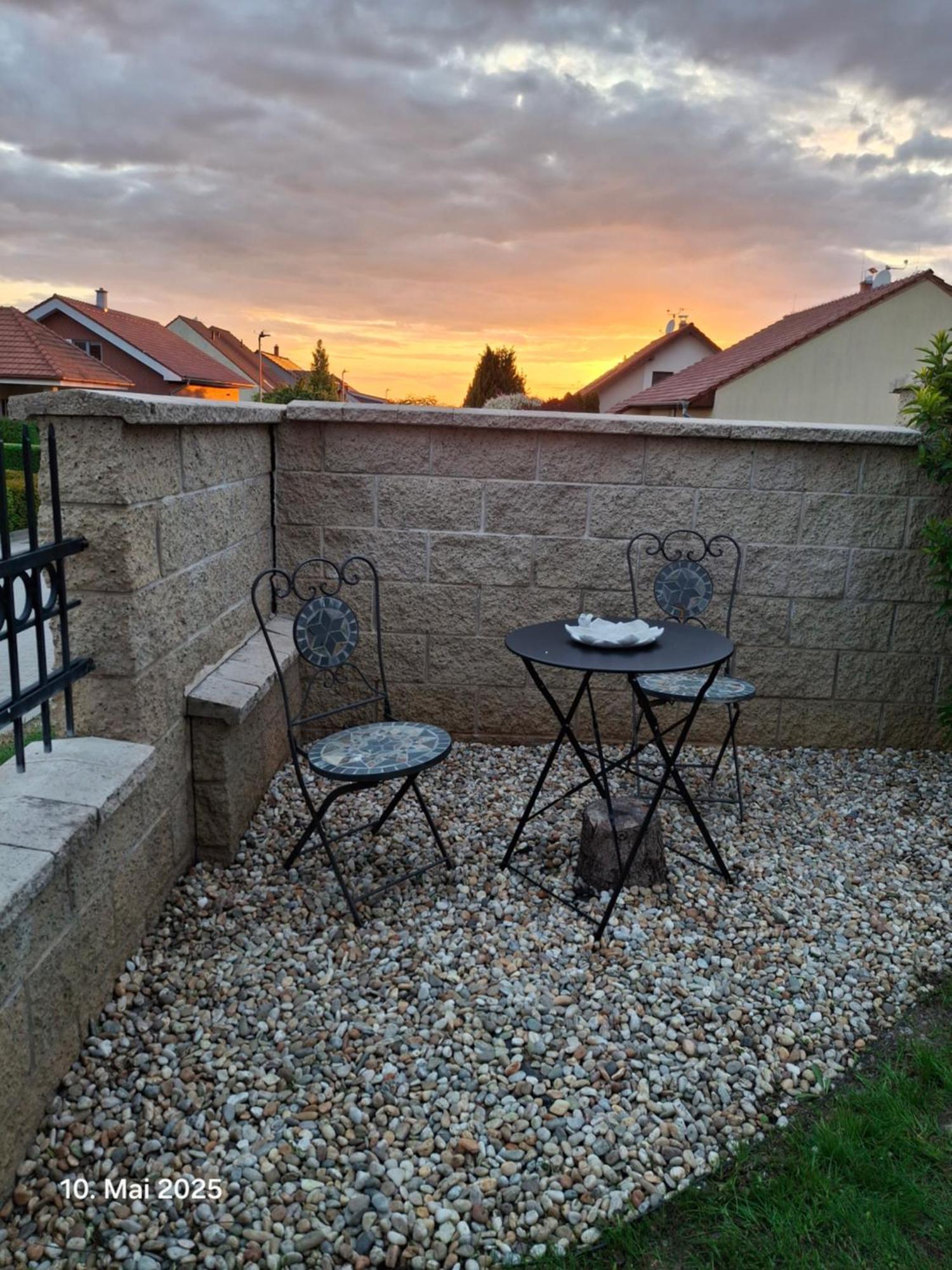 Apartmán Mikulov Exterior foto